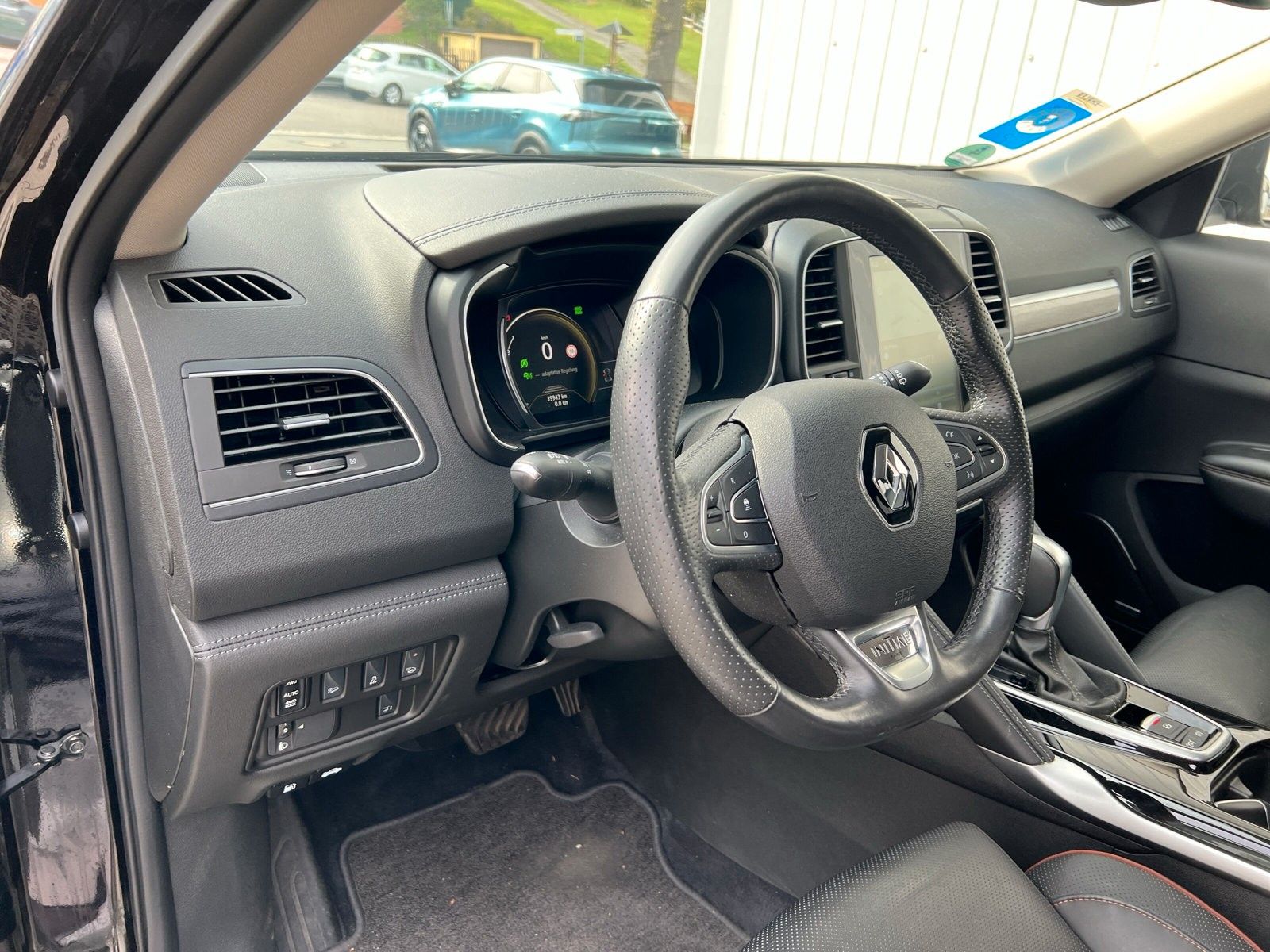 Fahrzeugabbildung Renault Koleos Initiale Paris dci 185 Automatik 4x4